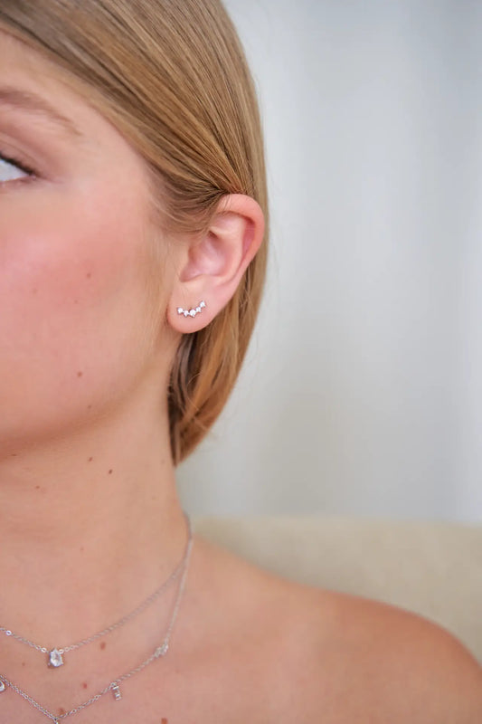 עגיל כסף צמוד קלאסי מטפס