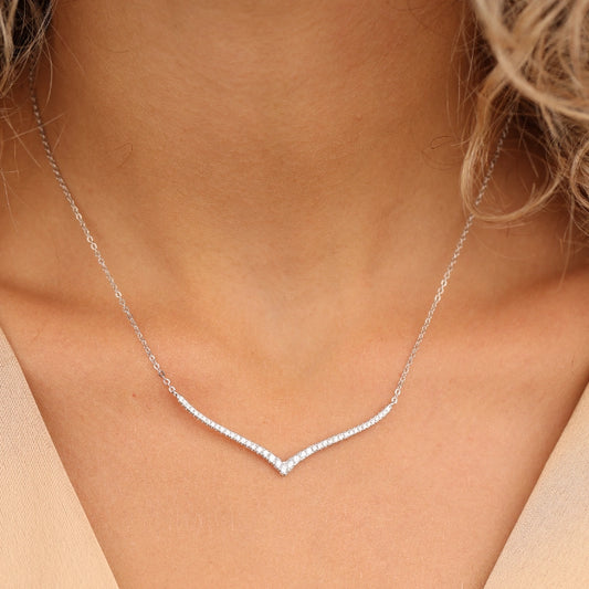 שרשרת כסף תליון משובץ "איב"