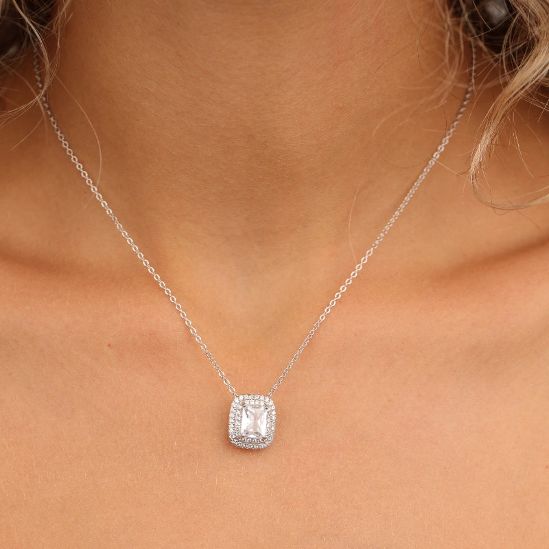 שרשרת כסף תליון סוליטר מלבן משובץ