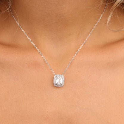 שרשרת כסף תליון סוליטר מלבן משובץ