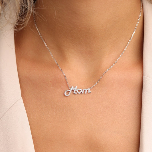 שרשרת כסף  תליון MOM בצורת לב