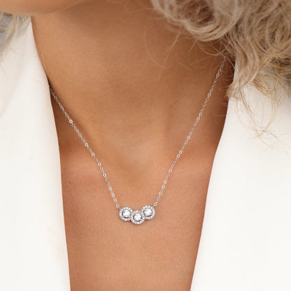 שרשרת כסף 925 עם שלושה תליוני סוליטר משובצים אבני זירקון