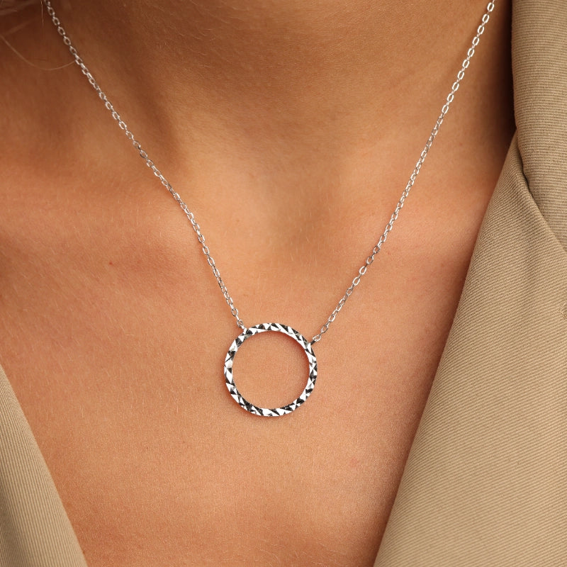 שרשרת מעגל החיים חיתוכי לייזר