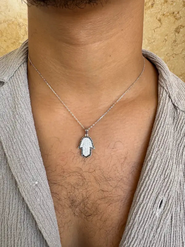 תליון חמסה מסגרת שחורה